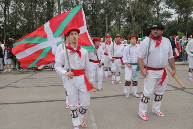 Se viene la 60° Semana Cultural Vasca