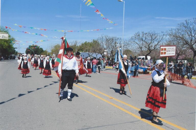 Nuestro Centro Vasco participará del desfile por el Día de Villa María