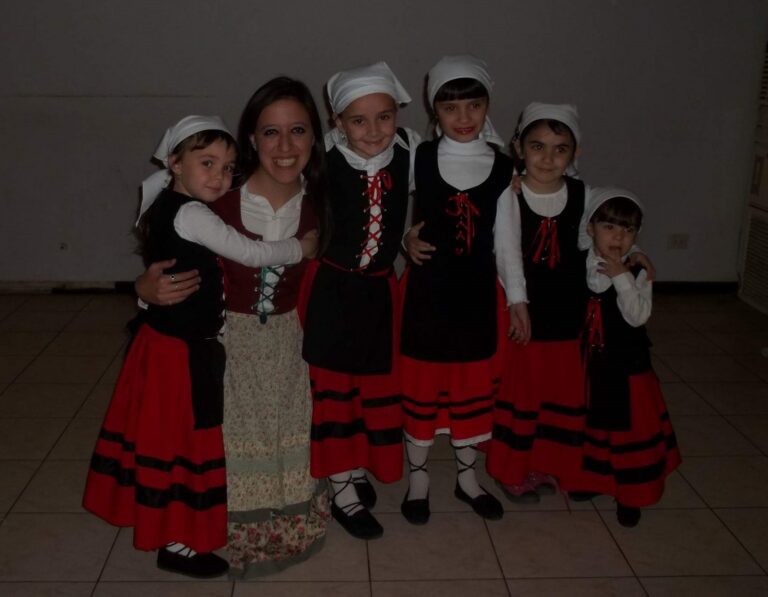 La cultura y los «peques»: Danzas Vascas para niños